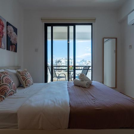 Polyn 1- Bedroom Apartment In Larnaka Exterior foto